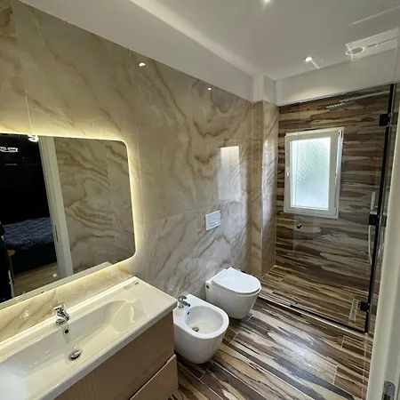 Apartment Luxury Land Tirana